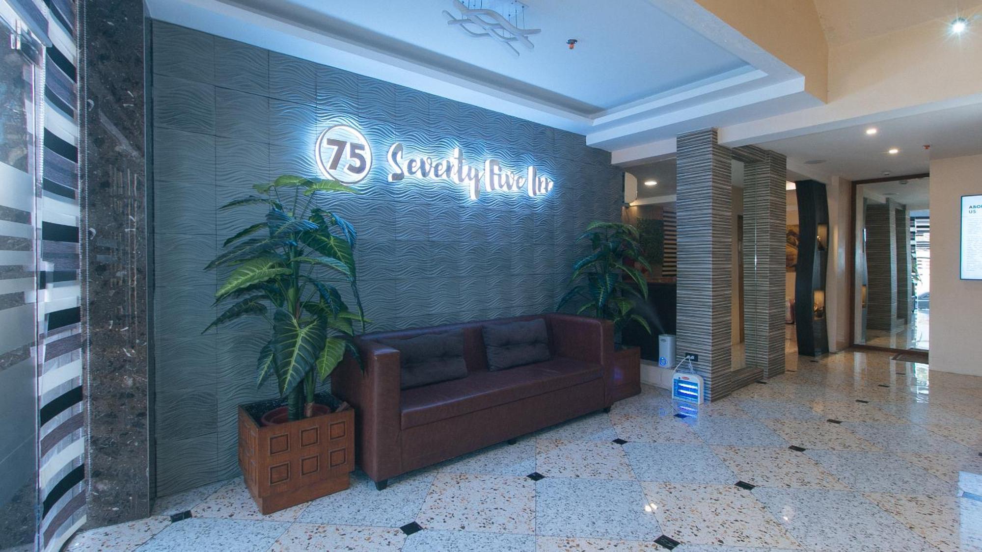 Reddoorz Plus At Seventy Five Inn Near Manila Airport Paranaque City Ngoại thất bức ảnh