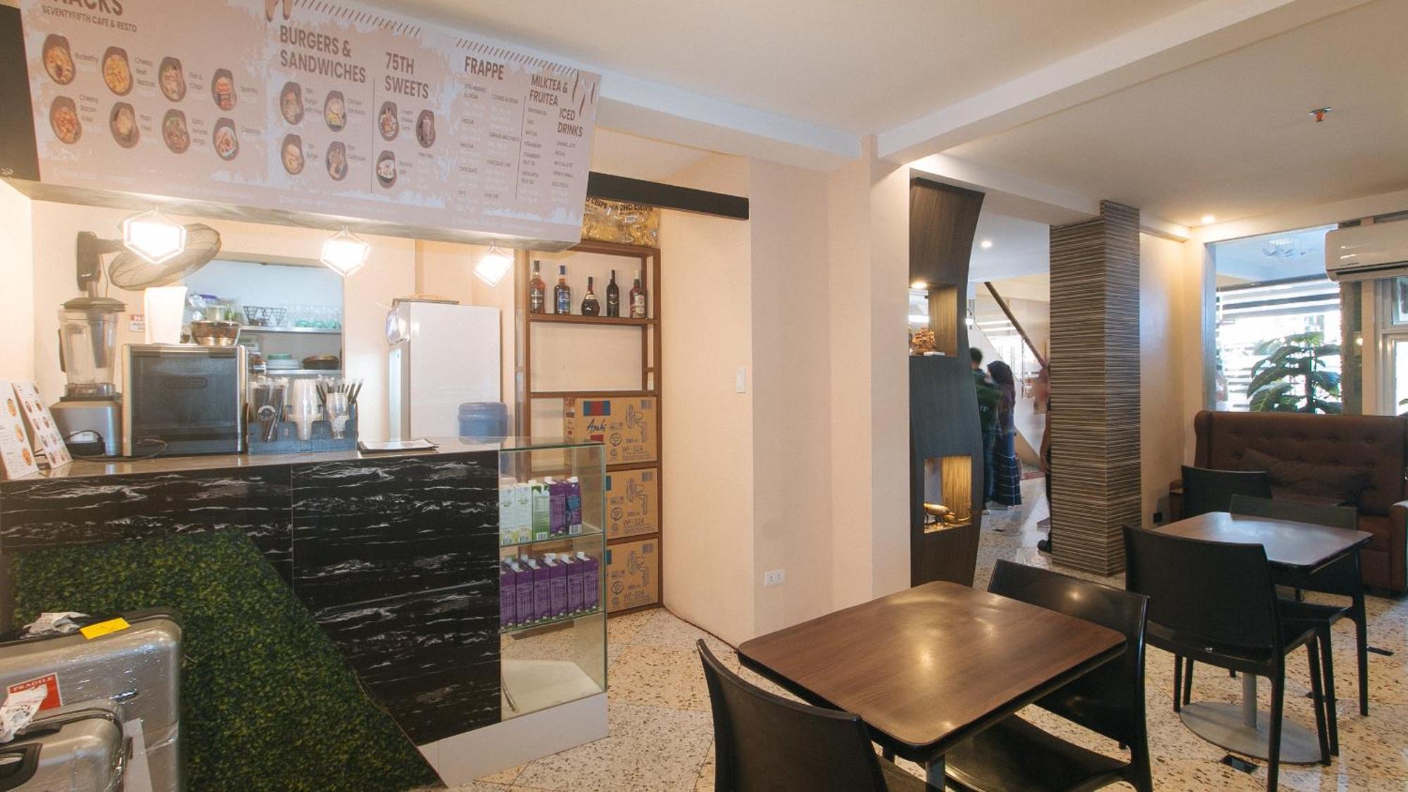 Reddoorz Plus At Seventy Five Inn Near Manila Airport Paranaque City Ngoại thất bức ảnh