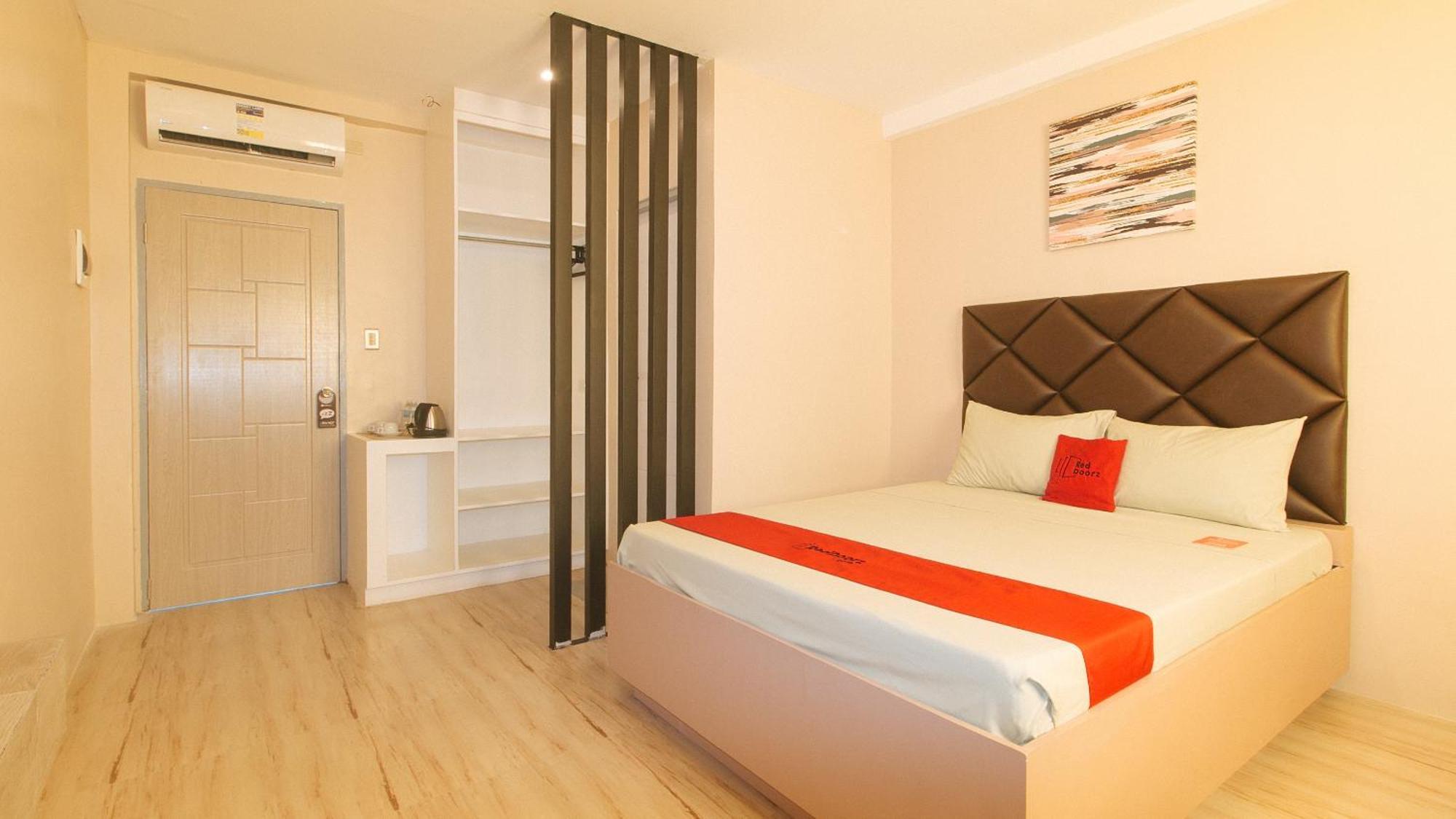 Reddoorz Plus At Seventy Five Inn Near Manila Airport Paranaque City Ngoại thất bức ảnh