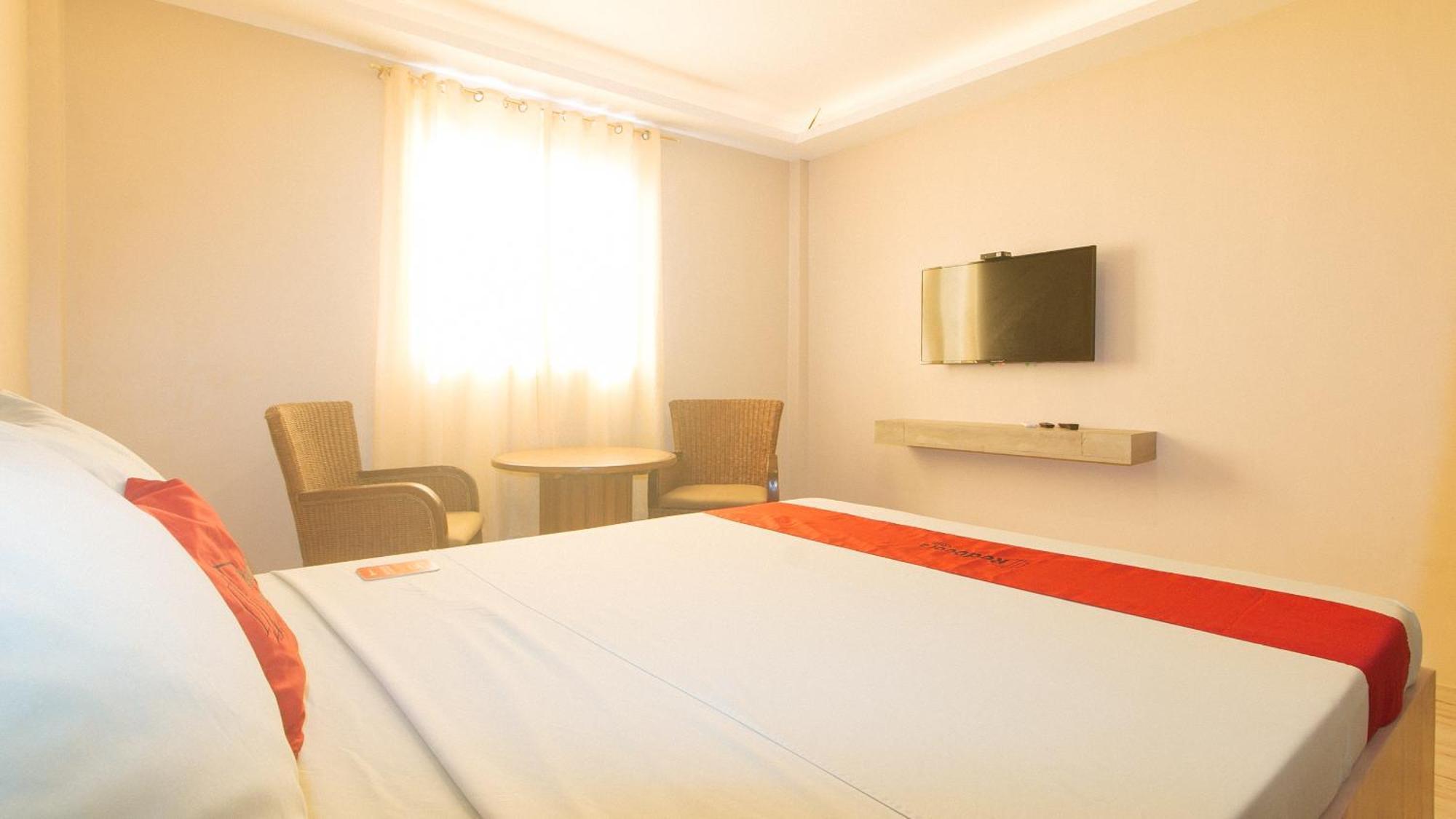 Reddoorz Plus At Seventy Five Inn Near Manila Airport Paranaque City Ngoại thất bức ảnh