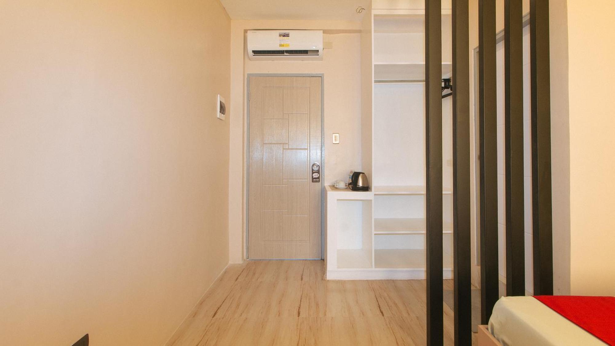 Reddoorz Plus At Seventy Five Inn Near Manila Airport Paranaque City Ngoại thất bức ảnh